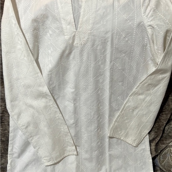White Tunic - Picture 2 of 5